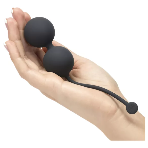 Fifty Shades of Grey - Boule de geisha resserrante - silicone gris