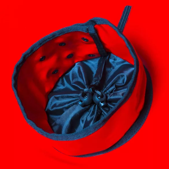 Secretdome - Cabine de sexe BDSM avec ouvertures (noir)